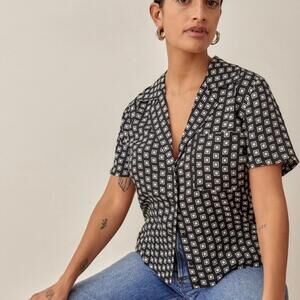 New Reformation Cuba V-Neck Button Up Top Giotto Print Black/White Blouse Small